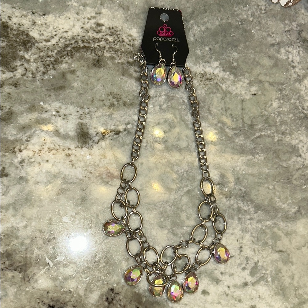 Paparazzi Silver Necklace and Earring Set